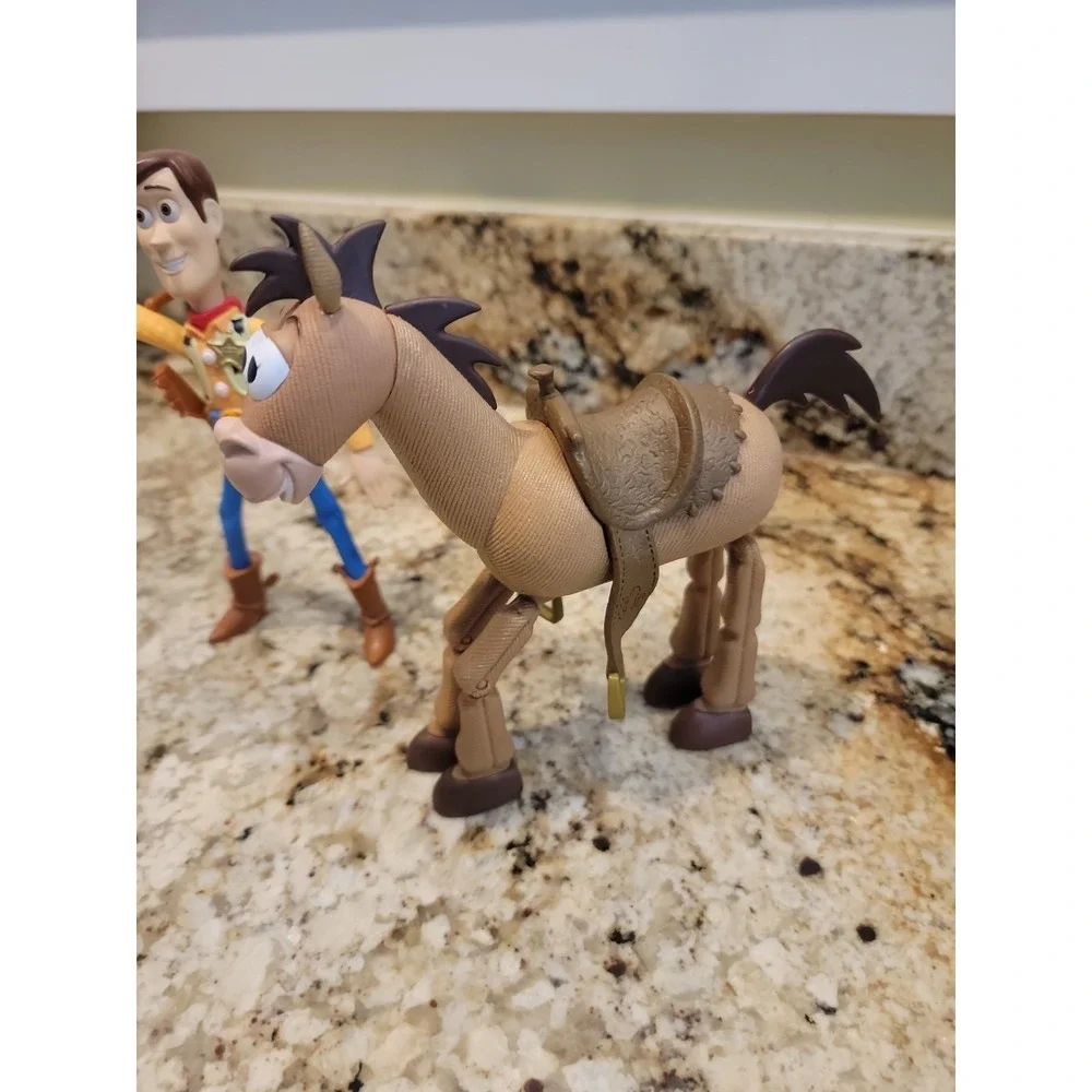 Disney Pixar Toy Story Bullseye & 7